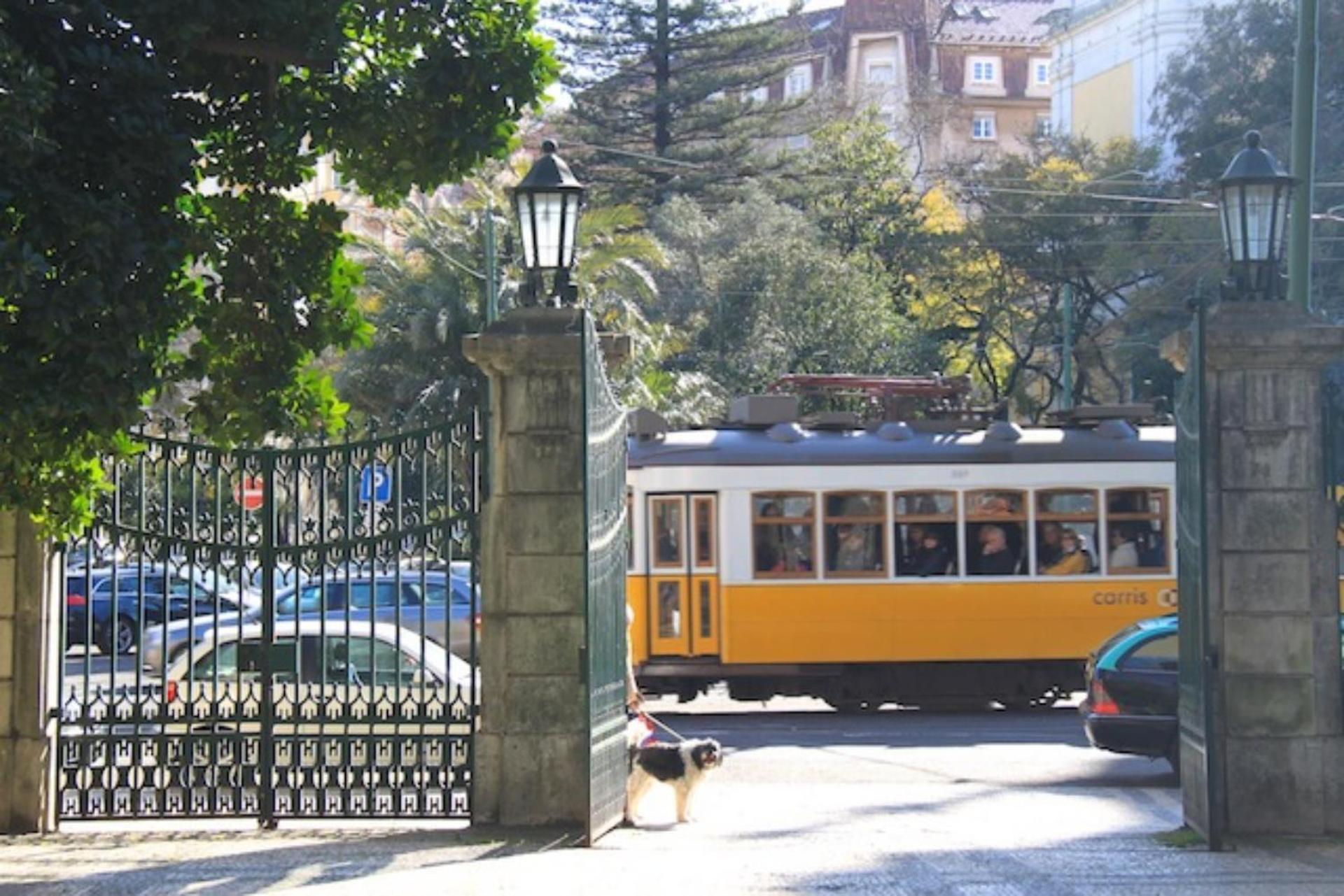 Vintage 2 Bd By Hostlovers Apartment Lissabon